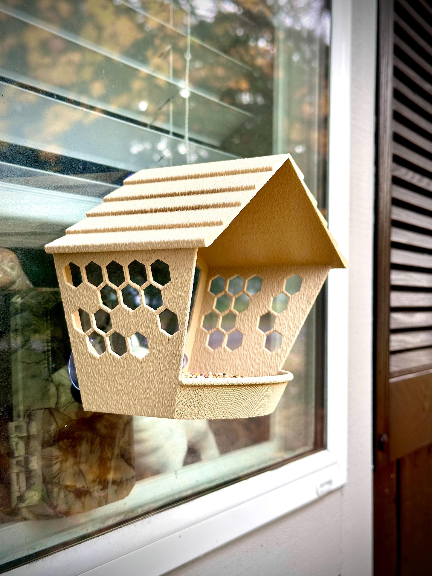 Window Bird Feeder – Bird View | Suction Cup Mount